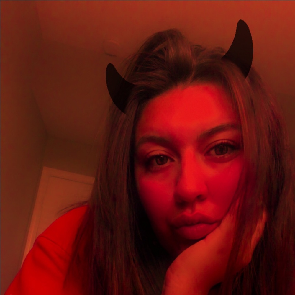 Meet your Posher, Alondra